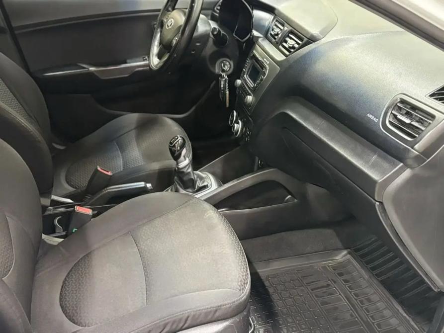 Kia Rio III Саратов  - изображение 8