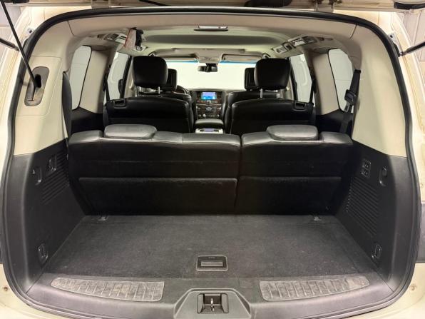Infiniti QX56 II с пробегом 2011 года, цена 1 850 000 рублей, 303302 км, внедорожник, Автокод Объявления