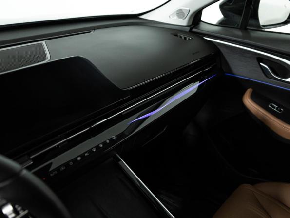 Omoda C5 I с пробегом 2023 года, цена 1 859 700 рублей, 42936 км, внедорожник, Автокод Объявления
