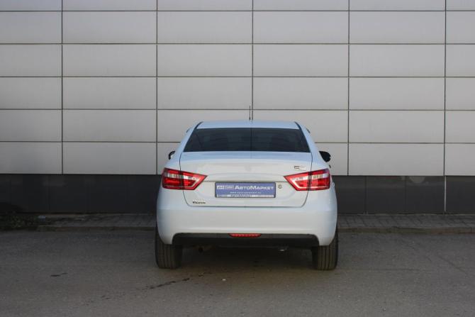 Lada (ВАЗ) Vesta I с пробегом 2017 года, цена 729 000 рублей, 103762 км, седан, Автокод Объявления