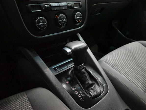 Volkswagen Jetta V с пробегом 2009 года, цена 620 000 рублей, 229119 км, седан, Автокод Объявления