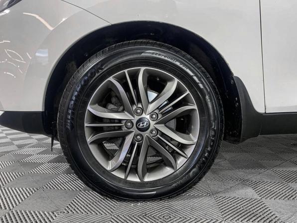 Hyundai ix35 I Рестайлинг с пробегом 2013 года, цена 1 174 900 рублей, 186675 км, внедорожник, Автокод Объявления