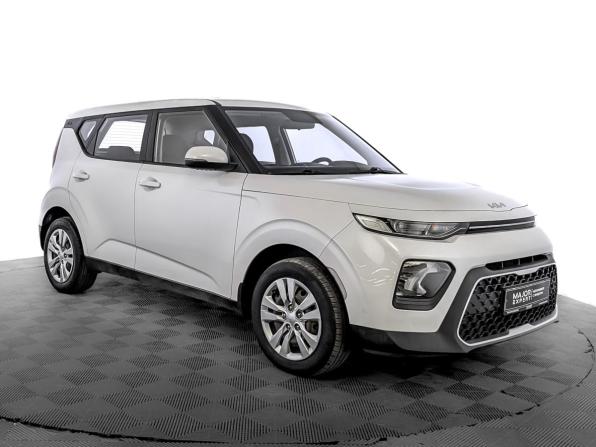 Kia Soul III с пробегом 2022 года, цена 2 140 000 рублей, 65135 км, хэтчбек, Автокод Объявления