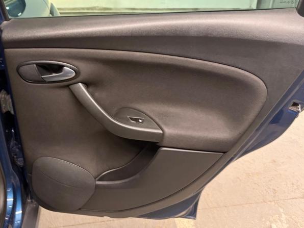 SEAT Altea I Рестайлинг с пробегом 2013 года, цена 999 000 рублей, 215099 км, минивэн, Автокод Объявления