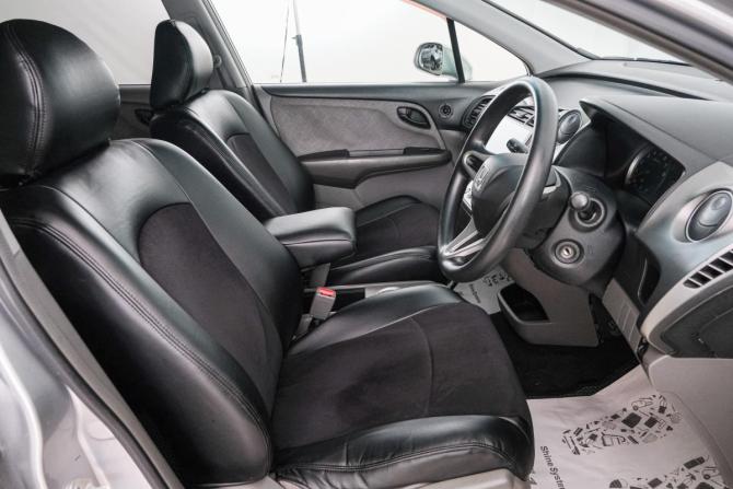 Honda Stream II Рестайлинг с пробегом 2010 года, цена 999 000 рублей, 225106 км, компактвэн, Автокод Объявления