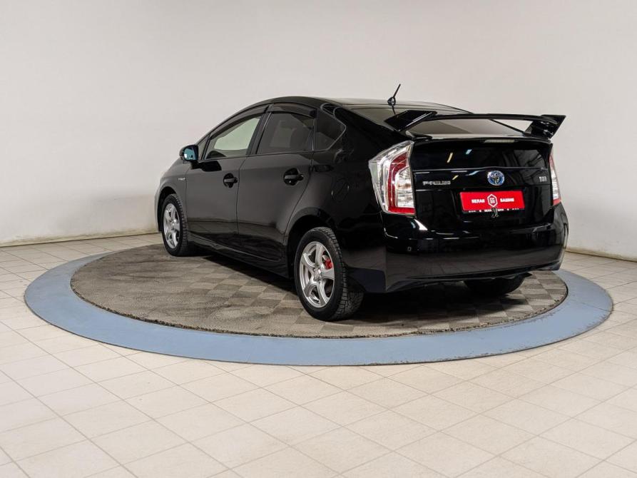 Toyota Prius III Рестайлинг (XW30) Екатеринбург  - изображение 6