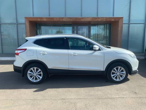 Nissan Qashqai II с пробегом 2015 года, цена 1 550 000 рублей, 132331 км, внедорожник, Автокод Объявления