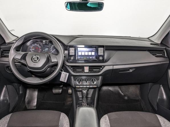 Skoda Rapid II с пробегом 2021 года, цена 1 170 000 рублей, 183590 км, лифтбек, Автокод Объявления