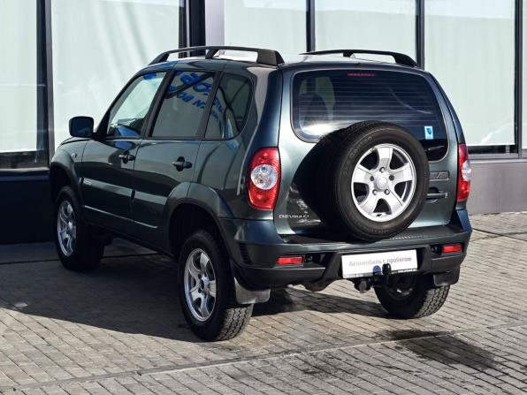 Chevrolet Niva I Рестайлинг с пробегом 2012 года, цена 375 000 рублей, 243000 км, внедорожник, Автокод Объявления