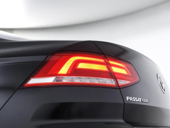 Volkswagen Passat B8 с пробегом 2016 года, цена 1 685 000 рублей, 160089 км, седан, Автокод Объявления