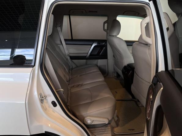 Toyota Land Cruiser Prado 150 Series с пробегом 2010 года, цена 2 660 000 рублей, 229643 км, внедорожник, Автокод Объявления