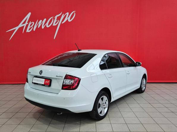 Skoda Rapid I Рестайлинг с пробегом 2019 года, цена 1 450 000 рублей, 96855 км, лифтбек, Автокод Объявления