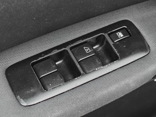 Nissan Qashqai I Рестайлинг с пробегом 2012 года, цена 930 000 рублей, 172240 км, внедорожник, Автокод Объявления