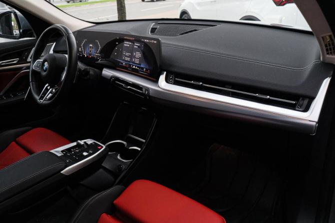 BMW X2 II (U10) с пробегом 2024 года, цена 5 400 000 рублей, 14156 км, внедорожник, Автокод Объявления