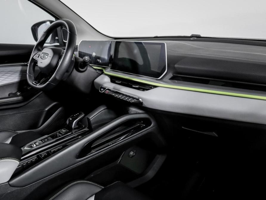 Geely Binyue Cool Москва  - изображение 9