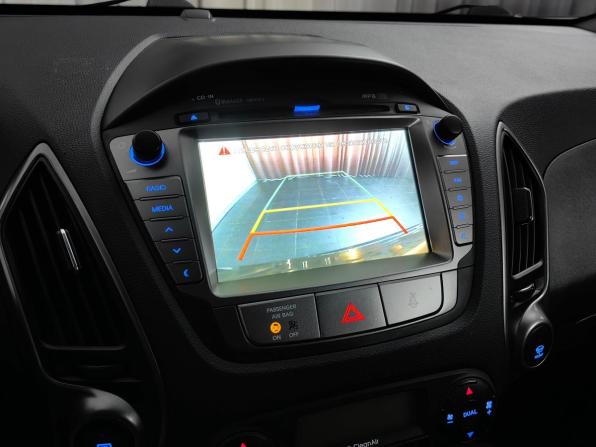 Hyundai ix35 I Рестайлинг с пробегом 2015 года, цена 1 328 000 рублей, 165312 км, внедорожник, Автокод Объявления