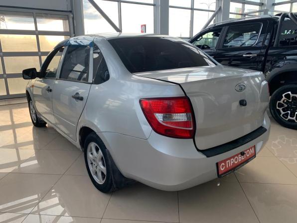 Lada (ВАЗ) Granta I с пробегом 2012 года, цена 259 000 рублей, 130000 км, седан, Автокод Объявления