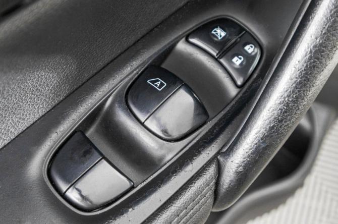 Nissan Qashqai II с пробегом 2014 года, цена 1 679 000 рублей, 327000 км, внедорожник, Автокод Объявления