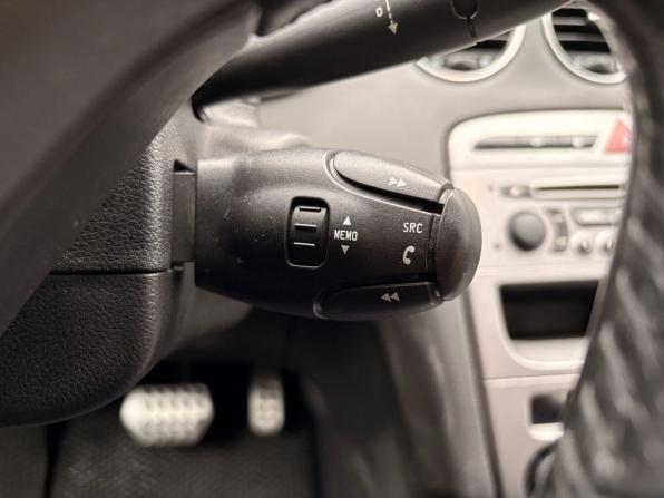 Peugeot 408 I с пробегом 2015 года, цена 739 000 рублей, 125358 км, седан, Автокод Объявления