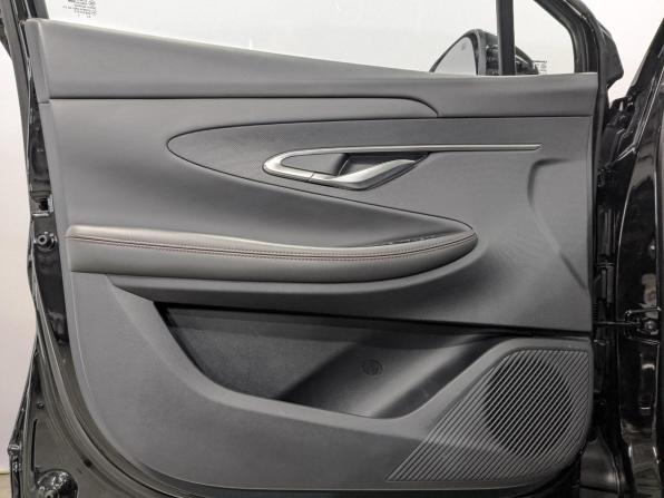 Changan UNI-T I с пробегом 2024 года, цена 2 390 000 рублей, 28404 км, внедорожник, Автокод Объявления