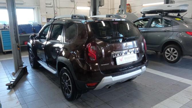 Renault Duster I Рестайлинг с пробегом 2017 года, цена 1 334 000 рублей, 138287 км, внедорожник, Автокод Объявления
