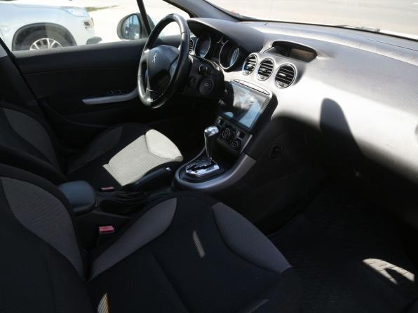 Peugeot 308 I Рестайлинг с пробегом 2011 года, цена 365 000 рублей, 177900 км, хэтчбек, Автокод Объявления
