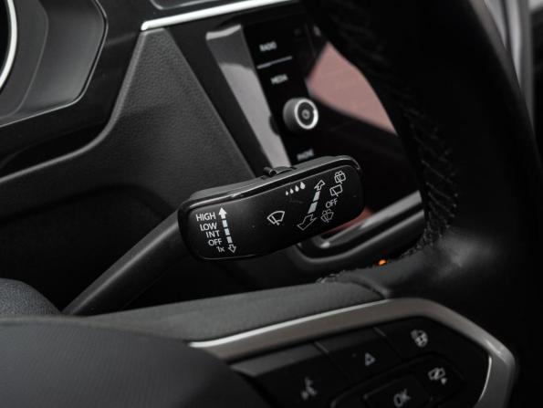 Volkswagen Tiguan II Рестайлинг с пробегом 2021 года, цена 2 840 000 рублей, 46482 км, внедорожник, Автокод Объявления