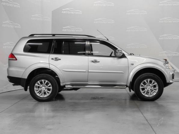 Mitsubishi Pajero Sport II Рестайлинг с пробегом 2013 года, цена 2 150 000 рублей, 208225 км, внедорожник, Автокод Объявления