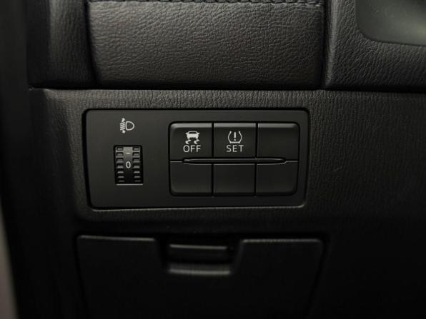 Mazda 6 III (GJ) Рестайлинг с пробегом 2015 года, цена 1 470 000 рублей, 241820 км, седан, Автокод Объявления