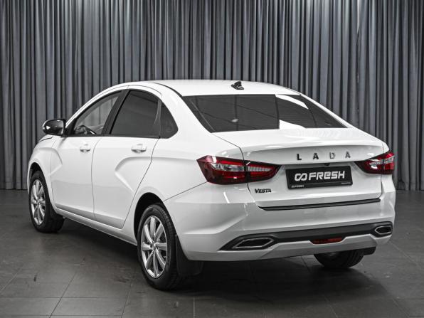 Lada (ВАЗ) Vesta I Рестайлинг (NG) с пробегом 2024 года, цена 1 298 640 рублей, 45037 км, седан, Автокод Объявления