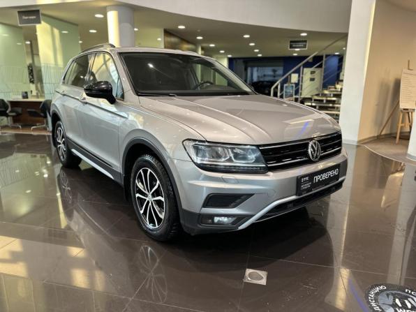 Volkswagen Tiguan II с пробегом 2019 года, цена 2 150 000 рублей, 201279 км, внедорожник, Автокод Объявления