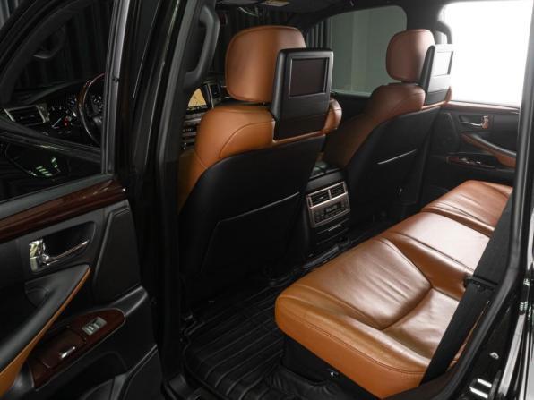 Lexus LX III Рестайлинг с пробегом 2015 года, цена 6 149 000 рублей, 136369 км, внедорожник, Автокод Объявления