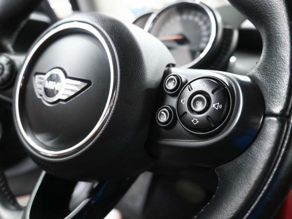 Mini Hatch III (F55/F56) с пробегом 2014 года, цена 1 649 900 рублей, 109000 км, хэтчбек, Автокод Объявления
