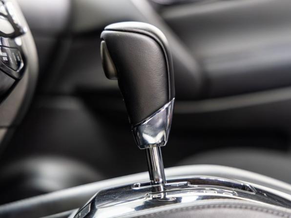 Nissan Qashqai II с пробегом 2015 года, цена 1 448 000 рублей, 210264 км, внедорожник, Автокод Объявления