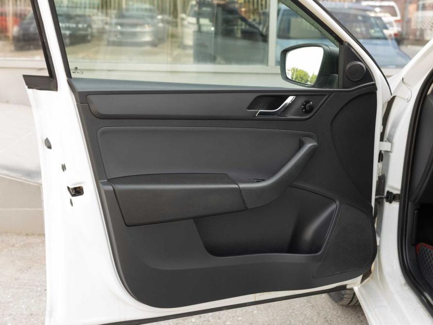 Skoda Rapid I Новосибирск  - изображение 15
