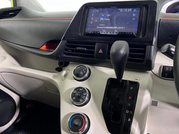 Toyota Sienta II с пробегом 2018 года, цена 1 110 000 рублей, 146967 км, минивэн, Автокод Объявления