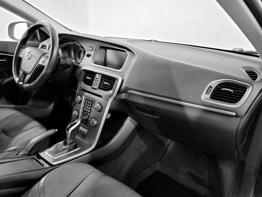 Volvo V40 Cross Country I Рестайлинг Москва  - изображение 11