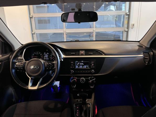 Kia Rio IV Рестайлинг с пробегом 2021 года, цена 1 630 000 рублей, 135838 км, хэтчбек, Автокод Объявления