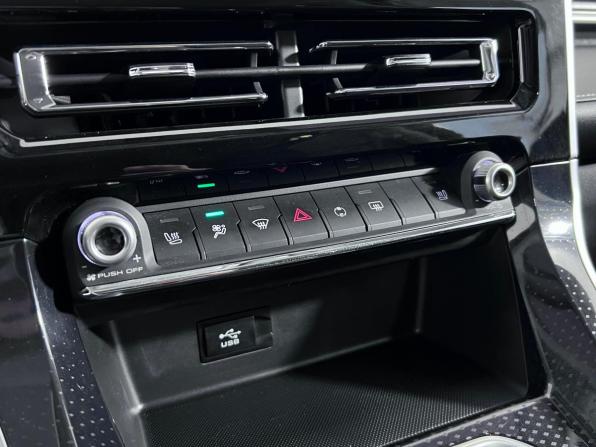 Haval M6 II с пробегом 2023 года, цена 1 395 000 рублей, 172750 км, внедорожник, Автокод Объявления