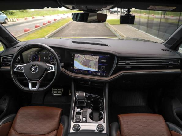 Volkswagen Touareg III с пробегом 2020 года, цена 5 199 000 рублей, 52000 км, внедорожник, Автокод Объявления