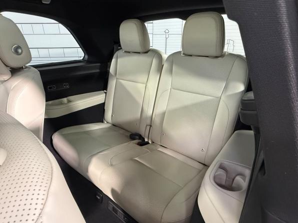 Li Auto (Lixiang) L9 I с пробегом 2023 года, цена 6 500 000 рублей, 41799 км, внедорожник, Автокод Объявления