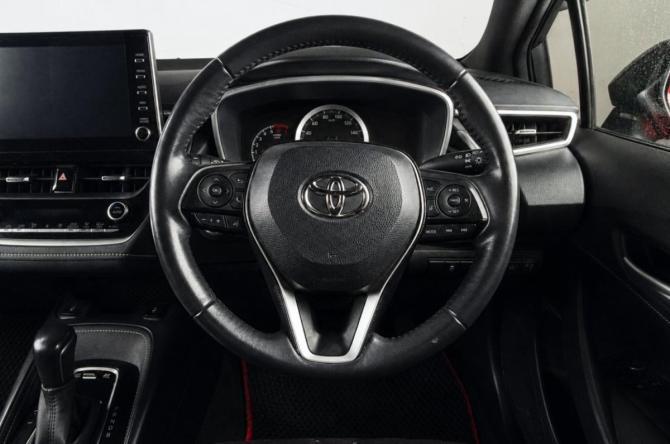 Toyota Corolla XII (E210) с пробегом 2020 года, цена 2 169 000 рублей, 53741 км, хэтчбек, Автокод Объявления