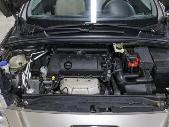 Peugeot 308 I Рестайлинг с пробегом 2012 года, цена 539 800 рублей, 158984 км, хэтчбек, Автокод Объявления