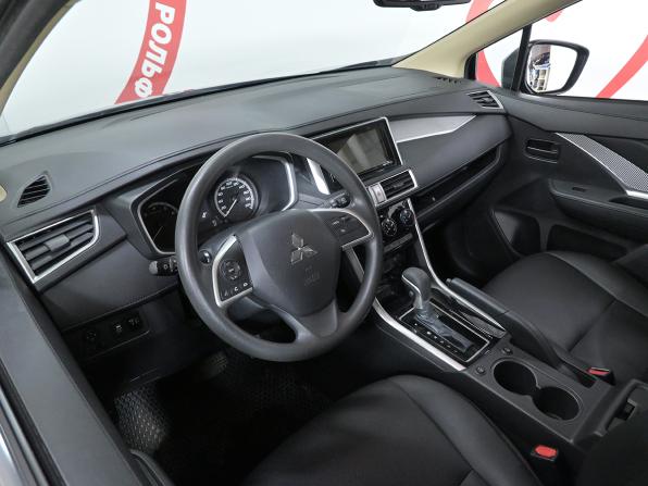 Mitsubishi Xpander I с пробегом 2022 года, цена 2 170 000 рублей, 50300 км, внедорожник, Автокод Объявления