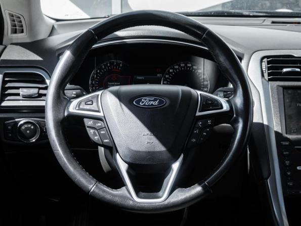 Ford Mondeo V с пробегом 2018 года, цена 1 598 000 рублей, 112655 км, седан, Автокод Объявления