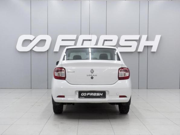 Renault Logan II с пробегом 2017 года, цена 710 000 рублей, 188020 км, седан, Автокод Объявления