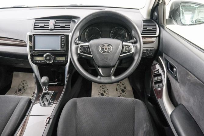 Toyota Premio II (T26) Рестайлинг 2 с пробегом 2017 года, цена 1 749 000 рублей, 90300 км, седан, Автокод Объявления