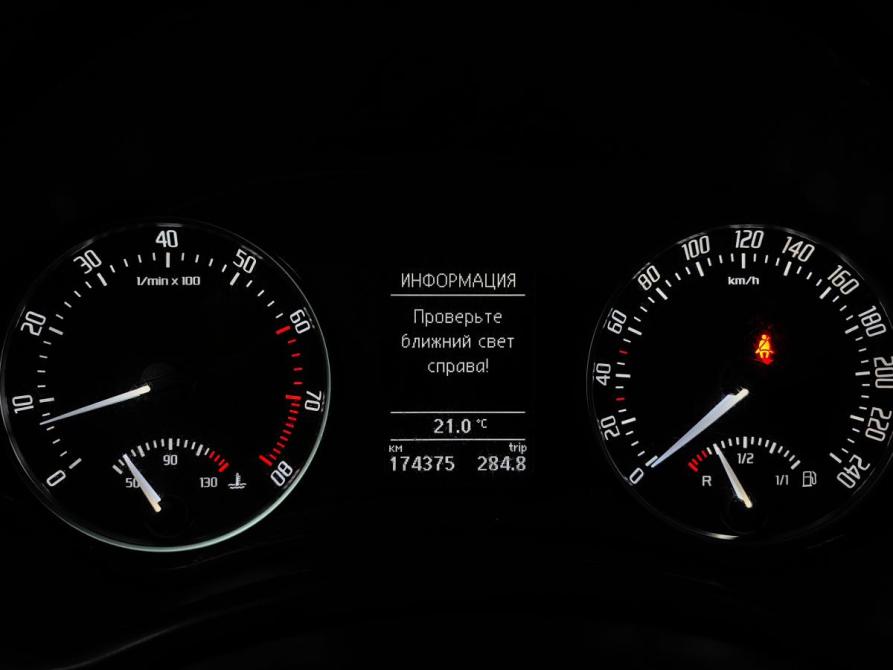 Skoda Octavia II (A5) Рестайлинг Москва  - изображение 16