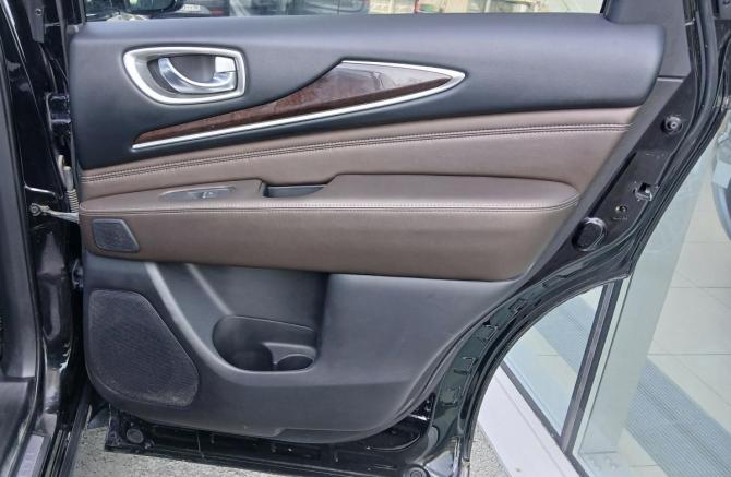 Infiniti QX60 I Рестайлинг с пробегом 2018 года, цена 2 494 000 рублей, 189109 км, внедорожник, Автокод Объявления