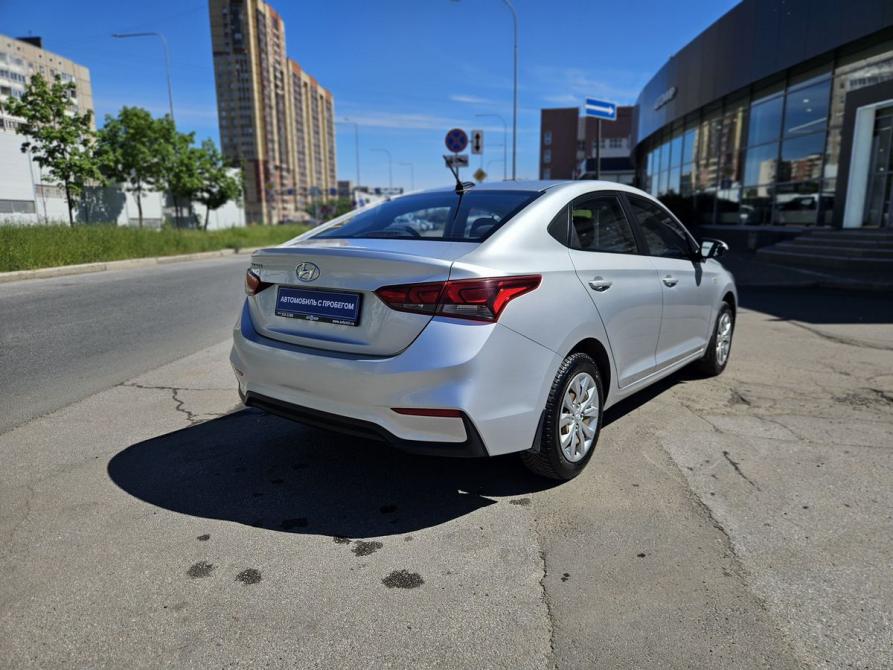 Hyundai Solaris II Санкт-Петербург  - изображение 4